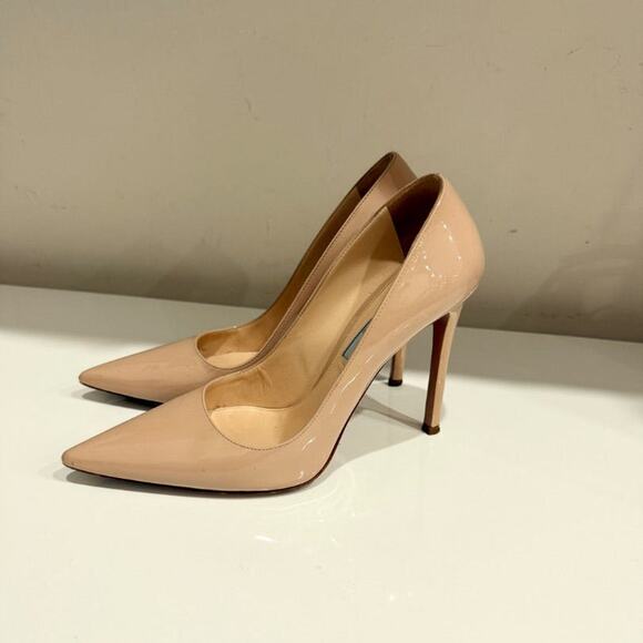 Prada Patent Leather Slip On Pointed Toe Stilettos Pumps Beige Women's EU 37.5 - Picture 1 of 6